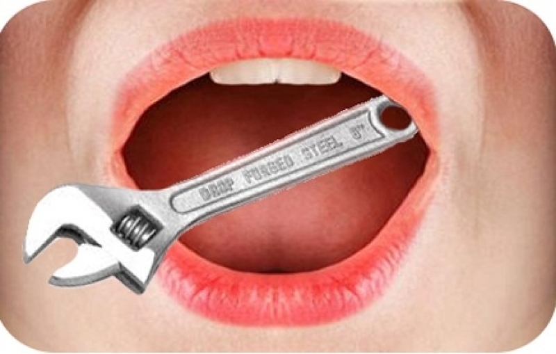 Un gust metalic în gură este un semn de boală
