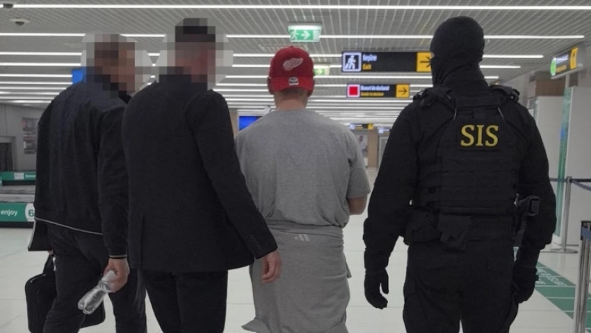 CAZUL OFIŢERULUI FSB REŢINUT PE AEROPORTUL DIN CHIŞINĂU