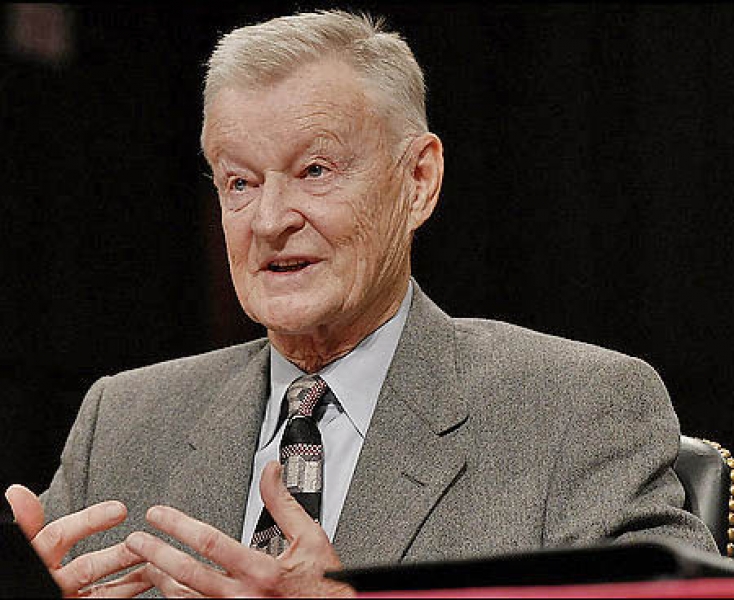 ZBIGNIEW BRZEZINSKI: „DACA UCRAINA E ZDROBITA ÎN TIMP CE OCCIDENTUL E SPECTATOR, LIBERTATEA ŞI SECURITATEA ROMÂNIEI, POLONIEI ŞI ŢĂRILOR BALTICE VOR FI AMENINŢATE”