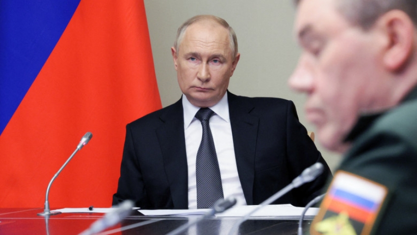 GENERALII RUȘI I-AU PROMIS LUI PUTIN CĂ VOR CUCERI DONBASUL PÎNĂ ÎN TOAMNĂ
