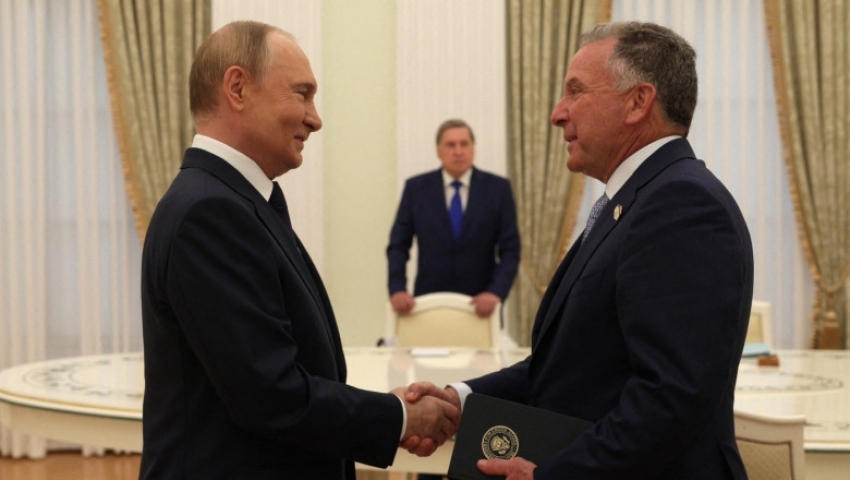 Witkoff s-a întîlnit cu Putin la Sankt Petersburg Witkoff s-a întîlnit cu Putin la Sankt Petersburg