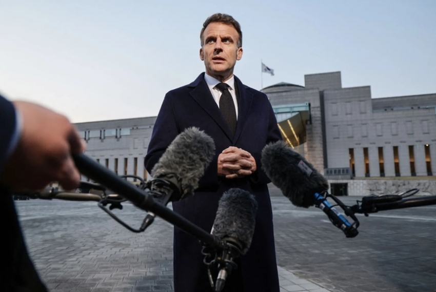 Macron îl atenționează pe Trump că goleşte NATO de substanţă