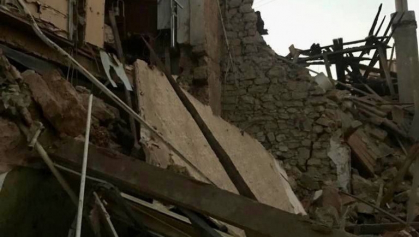 EXPLOZII SI BOMBARDAMENTE IN KIEV SI IN MAI MULTE ORASE UCRAINENE