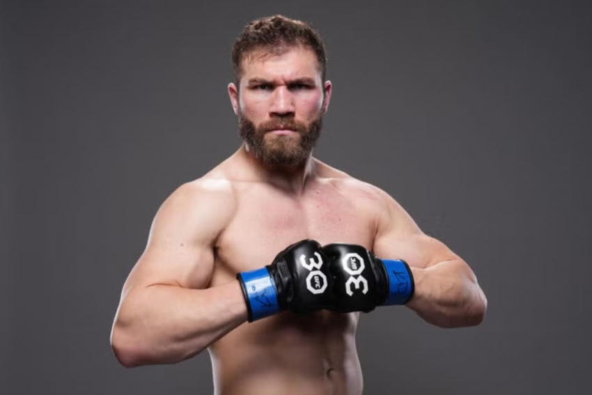 TRUMP A PUBLICAT UN VIDEO DE ȘASE MINUTE CU CEL MAI CUNOSCUT LUPTĂTOR MOLDOVEAN DE MMA