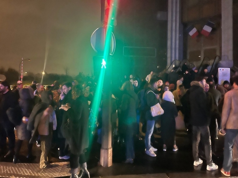 O alertă cu bombă a provocat evacuarea sediului France Télévisions, la Paris