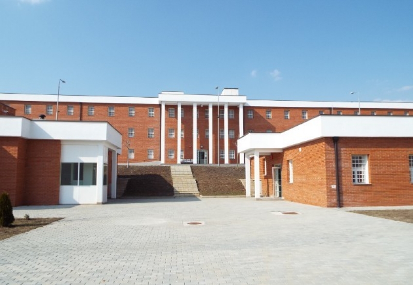 Danemarca își va reloca deținuții străini în Kosovo