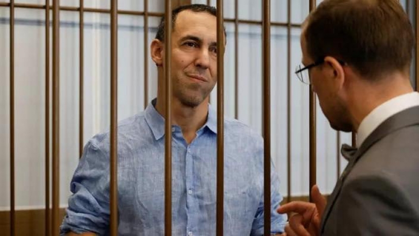 Rușii l-au eliberat pe cercetătorul francez Laurent Vinatier în schimbul unui baschetbalist rus deţinut în Franţa