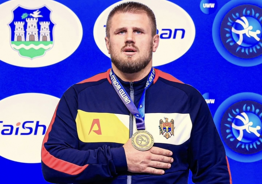 ALEXANDR ROMANOV A DEVENIT CAMPION MONDIAL LA GRAPPLING