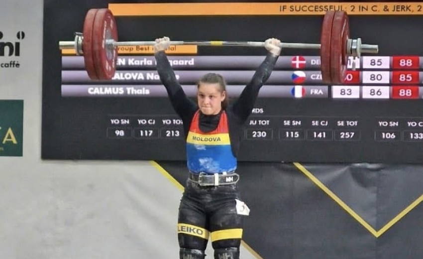 MEDALII PENTRU HALTEROFILII MOLDOVENI MEDALII PENTRU HALTEROFILII MOLDOVENI