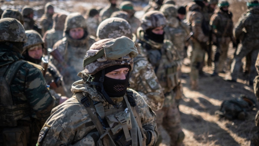 Întru ridicarea moralului soldaţilor, Armata ucraineană demarează o rocadă a trupelor pe front