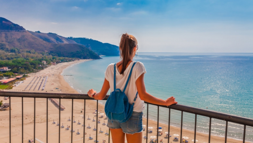 VACANȚE CU RECOMPENSE