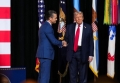 Șeful Pentagonului va anunţa reforme majore în vînzările de armament ale SUA, a declarant Trump