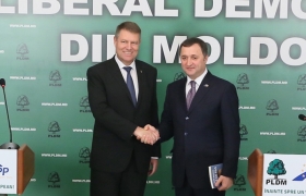 KLAUS IOHANNIS A EXPRIMAT SUSŢINEREA PENTRU CONTINUAREA PARCURSULUI EUROPEAN AL R. MOLDOVA