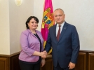 IGOR DODON A SEMNAT DECRETUL DE NUMIRE A VIORICAI DUMBRAVEANU IN FUNCTIA DE CONSILIER AL PRESEDINTELUI REPUBLICII MOLDOVA