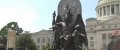 SUA: O grupare satanica a ridicat o statuie imensa a demonului Bafomet in fata Capitoliului din statul Arkansas