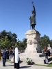 SOCIALISTII AU DEPUS FLORI LA MONUMENTUL LUI STEFAN CEL MARE SI SFINT