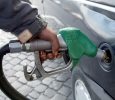 PETROLIŞTII VOR REDUCE PREŢURILE LA BENZINĂ ŞI MOTORINĂ CU 20-30 DE BANI