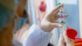 Agenţia Europeana a Medicamentului recomanda in continuare vaccinarea cu AstraZeneca