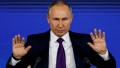 Putin declara, de Ziua drapelului national, ca Rusia isi va urmari interesele fundamentale