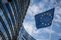 Comisia Europeana preconizeaza introducerea unui plafon de pret la gaze naturale valabil timp de un an