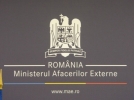 Romania parca sustine legitimitatea reala a Parlamentului si Guvernului nou alese democratic, dar parca se si teme de Plahotniuc