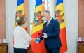 PRESEDINTELE REPUBLICII MOLDOVA A INMINAT INALTE DISTINCTII DE STAT UNUI GRUP DE CETATENI
