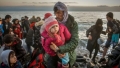 NYT: Guvernul grec ar fi expulzat peste o mie de refugiati, abandonindu-i pe mare in barci gonflabile