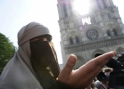 Musulmanii vor ca Sharia, legea islamica, sa fie introdusa in Franta