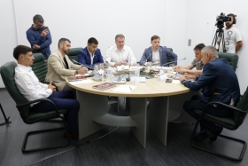 „CU CÎT VOR FI MAI MULTE SĂLI DE SPORT, CU ATÎT VOR FI MAI PUȚINE SPITALE ȘI ÎNCHISORI”