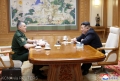 La o lună după vizita lui Putin, Kim Jong Un s-a întîlnit cu o delegaţie rusă