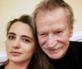Un celebru actor rus in virsta de 87 de ani i-a cerut divortul iubitei cu 60 de ani mai tinara
