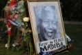 DEMNITARI DIN 83 DE ŢĂRI ŞI-AU CONFIRMAT PREZENŢA LA FUNERALIILE LUI MANDELA