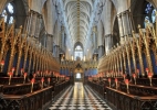 Pentru protecția suprafeței, cei care vor vizita Westminster Abbey se vor descălța