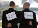 Parlamentul European obliga Romania sa recunoasca casatoriile gay