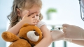 EMA a aprobat vaccinarea copiilor cu serul Pfizer