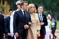 Macron a fost umilit din nou de soția sa